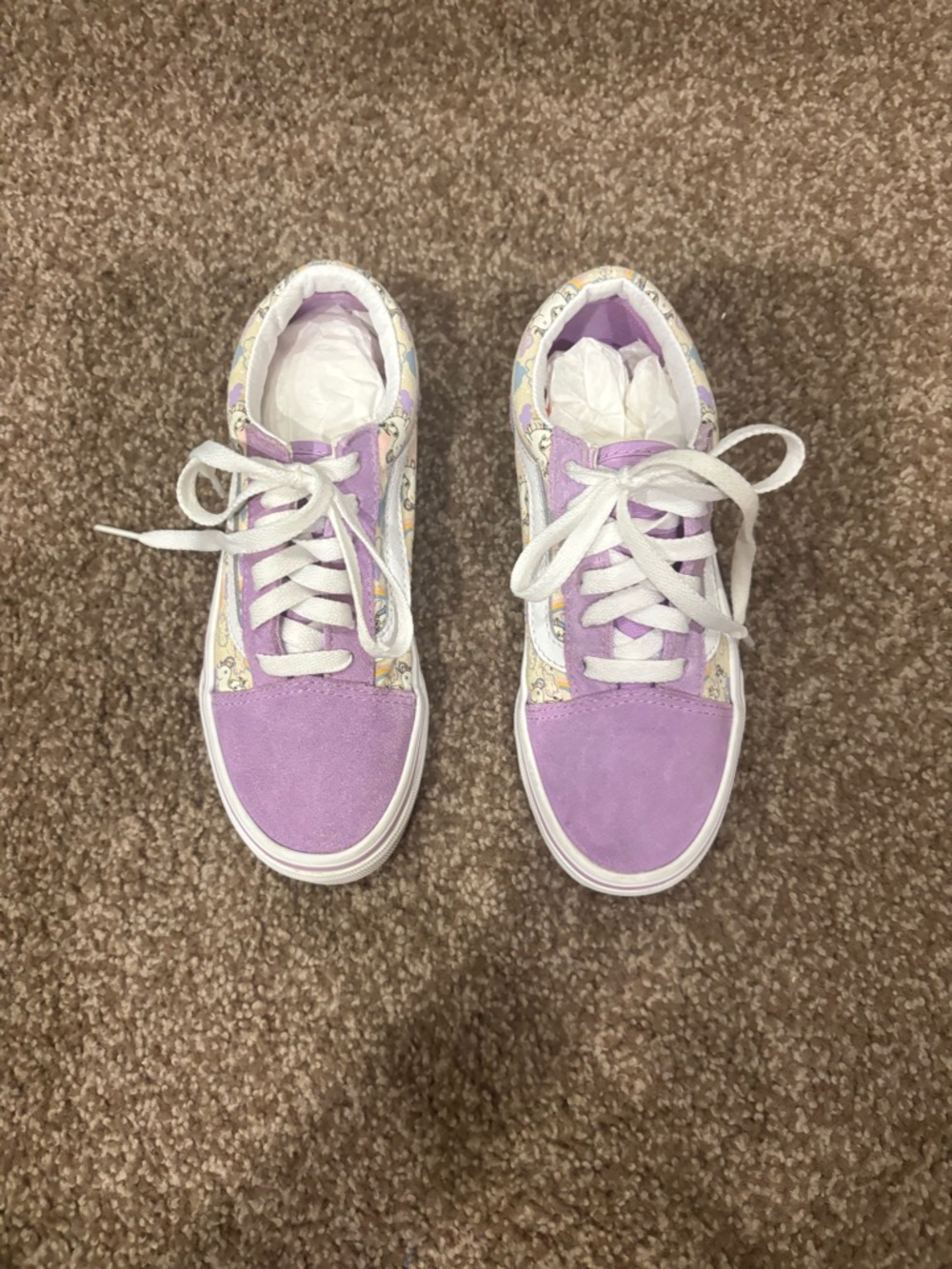 Vans kids Lilac Suede Low-Top Sneakers with Patterned Side Panels.